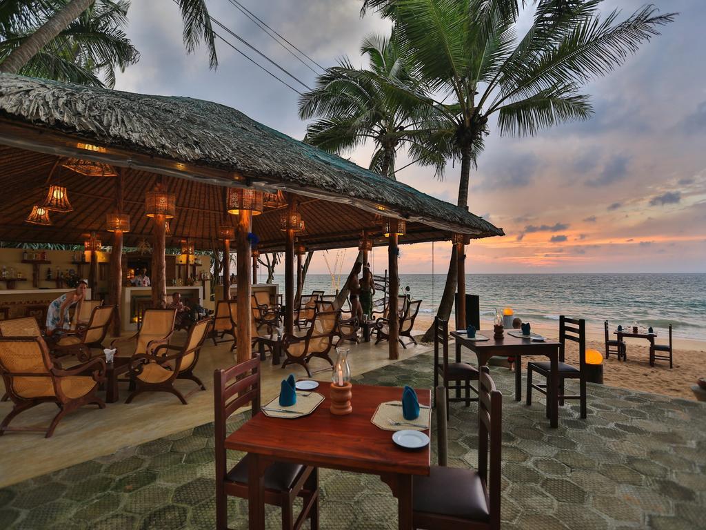 Thejan Beach Cabanas Bentota Ngoại thất bức ảnh