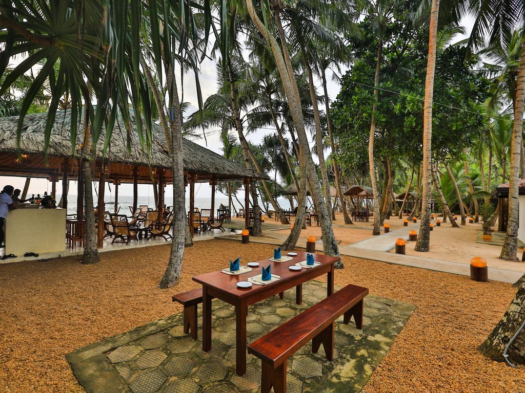 Thejan Beach Cabanas Bentota Ngoại thất bức ảnh