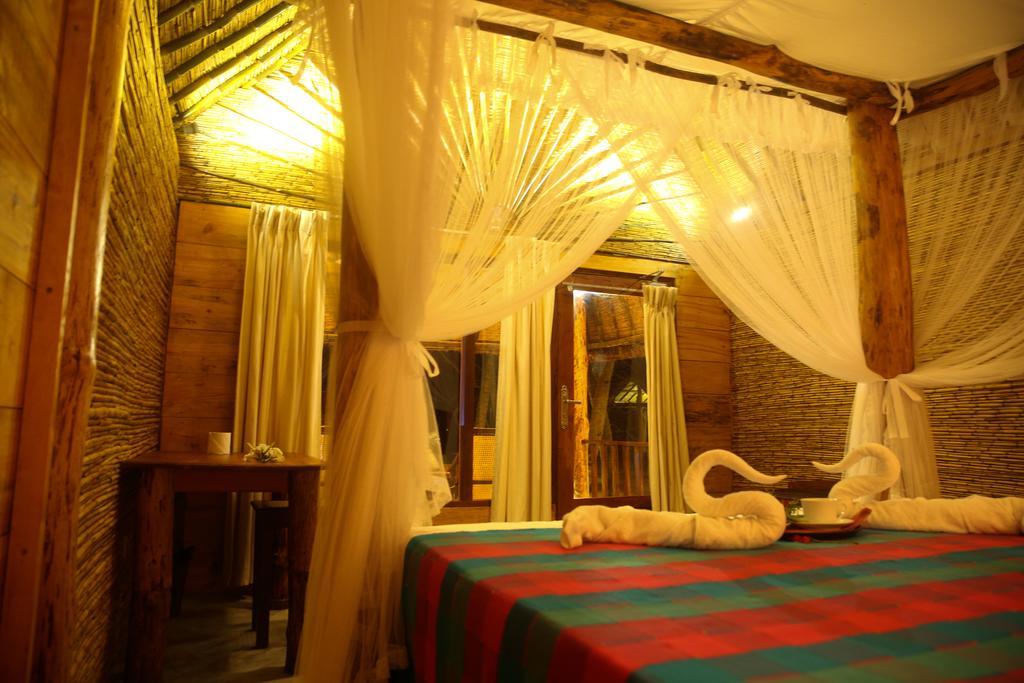 Thejan Beach Cabanas Bentota Ngoại thất bức ảnh