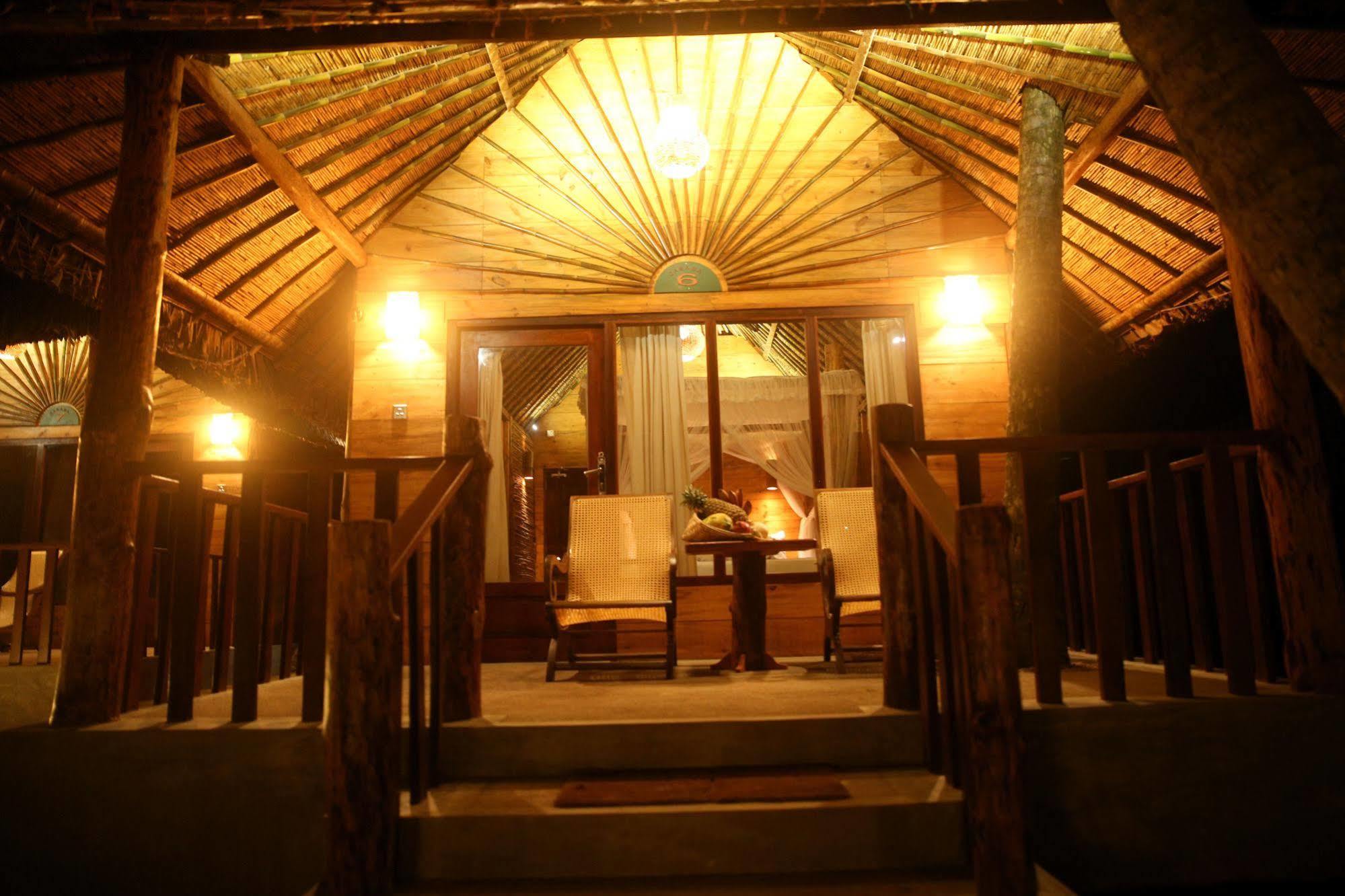 Thejan Beach Cabanas Bentota Ngoại thất bức ảnh